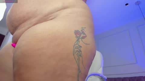 Snapshot of rose__monroe chatting on 18, 4, 2026 rose__monroe online show from 18, 4, 2026