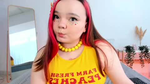 Rose LuvV follow me baby online show from 14, 6, 2026