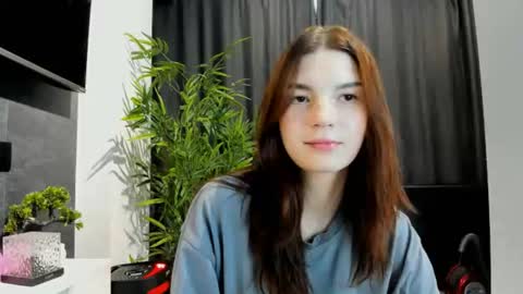Snapshot of roseblanche2k chatting on 2, 8, 2026 Florin online show from 2, 8, 2026