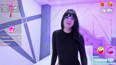 Snapshot of rosecassie chatting on 3, 1, 2025 Rose online show from 3, 1, 2025