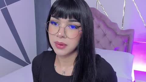 Snapshot of rosecassie chatting on 7, 2, 2025 Rose online show from 7, 2, 2025