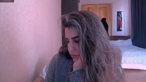 Rose online show from 28, 2, 2025