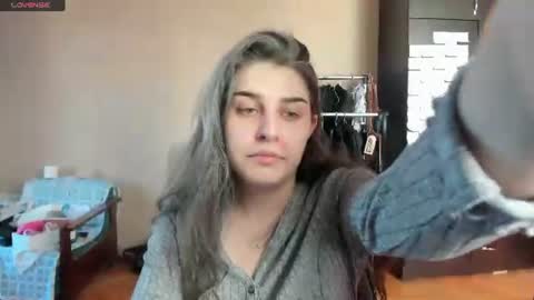 Snapshot of roselina_ chatting on 9, 7, 2026 Rose online show from 9, 7, 2026
