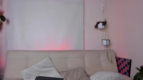 Lyla OF roselinedior online show from 30, 1, 2025