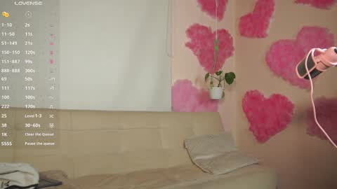 Lyla OF roselinedior online show from 5, 3, 2025