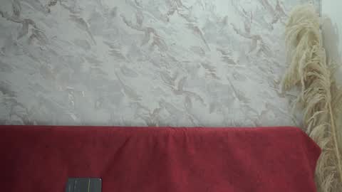 Lyla OF roselinedior online show from 22, 11, 2025