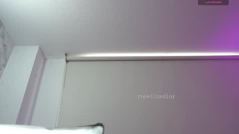 Lyla OF roselinedior online show from 28, 2, 2026