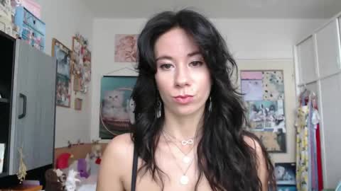 Rose online show from 12, 11, 2025