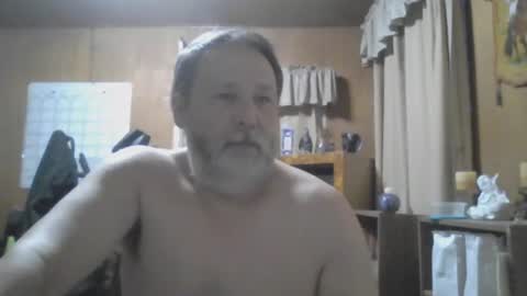Snapshot of rosepanda chatting on 14, 2, 2025 Lost4gain online show from 14, 2, 2025