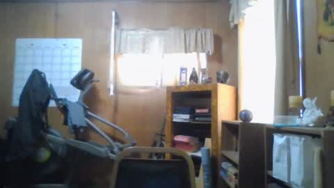 Snapshot of rosepanda chatting on 19, 2, 2025 Lost4gain online show from 19, 2, 2025