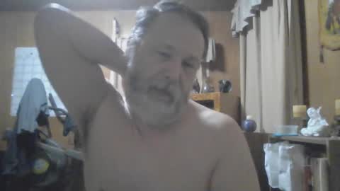 Snapshot of rosepanda chatting on 27, 2, 2025 Lost4gain online show from 27, 2, 2025
