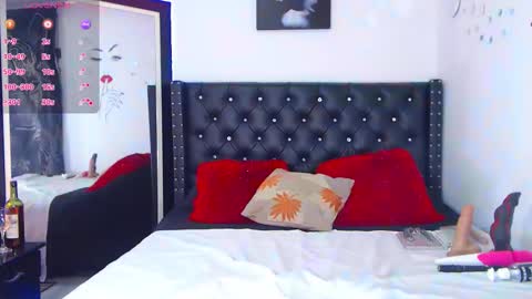 roseramiirez online show from 13, 11, 2025