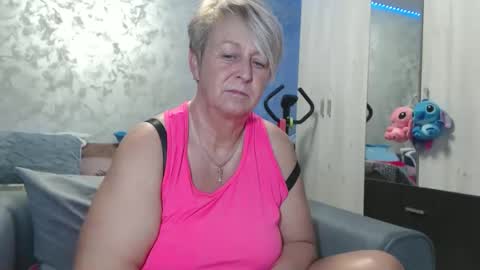 Lovepinklilly online show from 9, 3, 2026