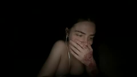 Snapshot of roseyla1 chatting on 7, 7, 2026 roseyla1 online show from 7, 7, 2026