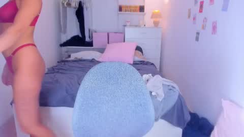 Roshelle online show from 27, 2, 2025