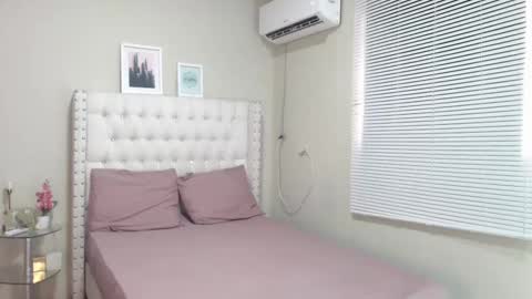 rosiehw online show from 12, 3, 2025