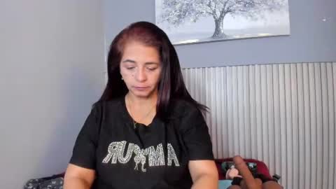 Snapshot of rosse_milf1 chatting on 5, 8, 2026 rosse_milf1 online show from 5, 8, 2026