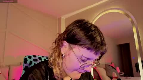 rossiie_hunt_ online show from 22, 5, 2026