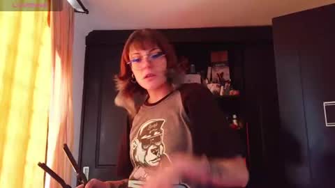 Snapshot of rossiie_hunt_ chatting on 5, 8, 2026 rossiie_hunt_ online show from 5, 8, 2026