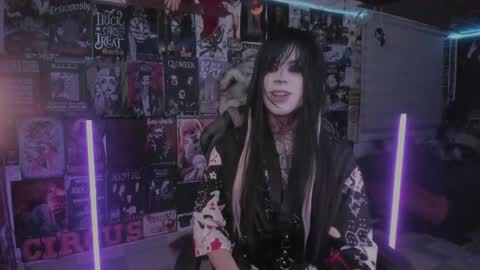 Snapshot of rotten_dreams chatting on 26, 5, 2026 rot online show from 26, 5, 2026