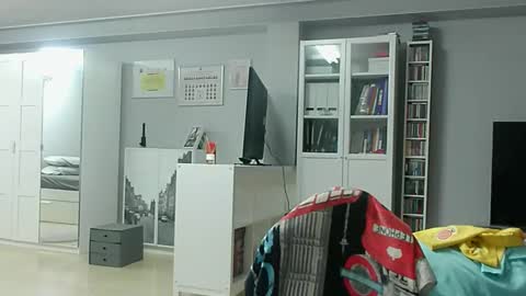 roubarixx online show from 12, 9, 2025