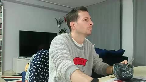 roubarixx online show from 4, 12, 2025