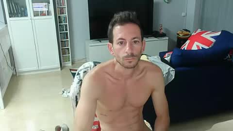 Snapshot of roubarixx chatting on 17, 7, 2026 roubarixx online show from 17, 7, 2026