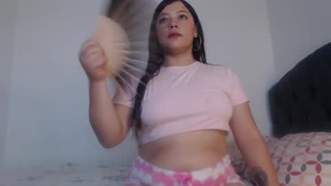 Snapshot of rough_diamond06 chatting on 22, 4, 2026 Diamond rough online show from 22, 4, 2026