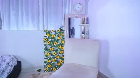 rous_25 online show from 21, 12, 2024