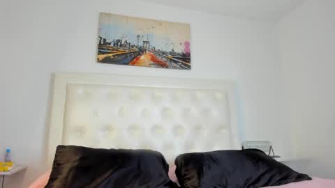 rouse_sexy_hotxx77 online show from 21, 4, 2026