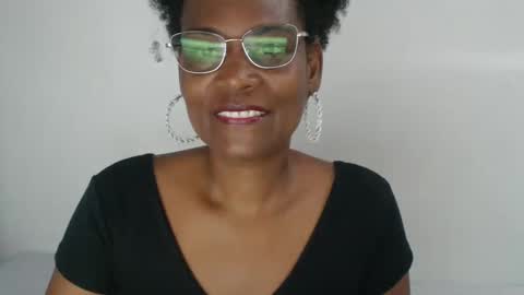 luxa online show from 20, 1, 2025