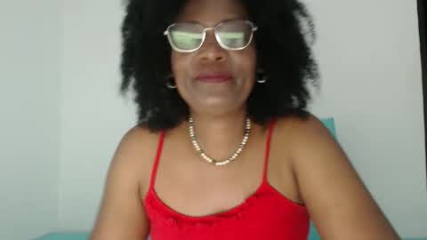 luxa online show from 4, 10, 2025