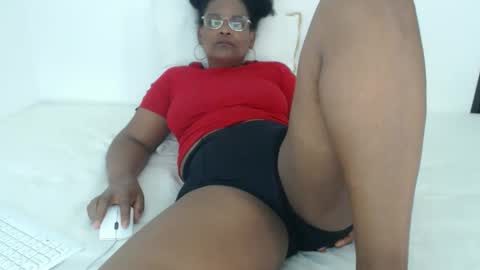 luxa online show from 25, 10, 2025