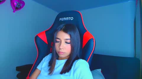 rousse_violet online show from 7, 10, 2025