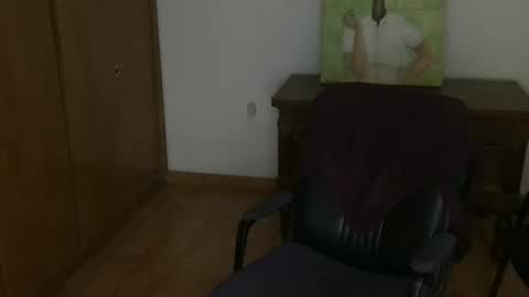 Snapshot of rousshen chatting on 16, 4, 2026 rousshen online show from 16, 4, 2026