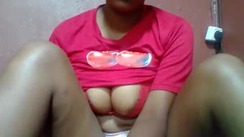 rovaelyah online show from 11, 3, 2026