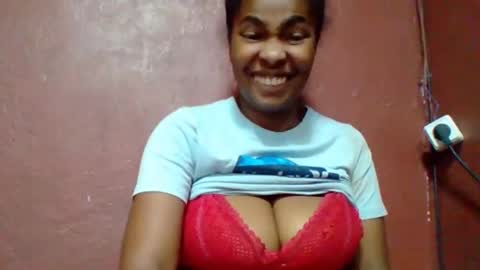 rovaelyah online show from 11, 4, 2026