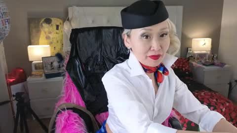 Snapshot of roxalanastar chatting on 17, 4, 2026 Roxalana online show from 17, 4, 2026