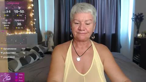 Snapshot of roxana_brooks chatting on 13, 5, 2026 Roxana online show from 13, 5, 2026