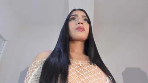 roxana_scott1 online show from 2, 4, 2026