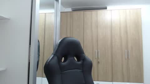 Roxana online show from 1, 1, 2025