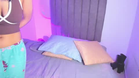 Roxane online show from 17, 12, 2025