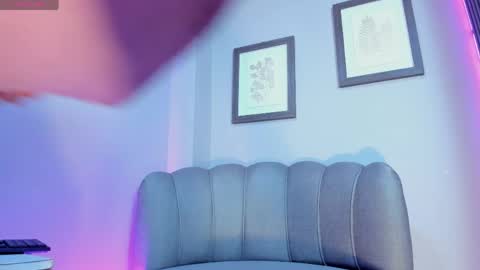  Roxanna  online show from 16, 5, 2026