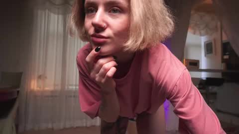 Snapshot of roxannabrik chatting on 21, 2, 2025 Roxy online show from 21, 2, 2025