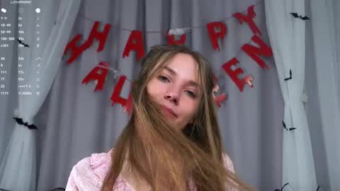 roxannastoo online show from 30, 10, 2025