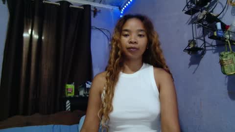 roxanne_98 online show from 28, 2, 2026