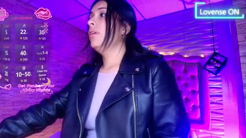 roxanne_han online show from 20, 11, 2025