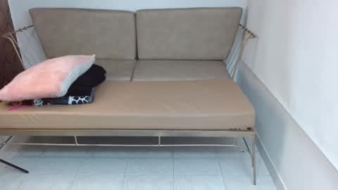 Snapshot of roxanne_vale chatting on 20, 2, 2026 Roxanne online show from 20, 2, 2026