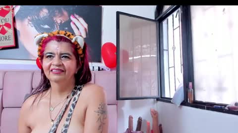 RoxetteMature online show from 7, 2, 2025