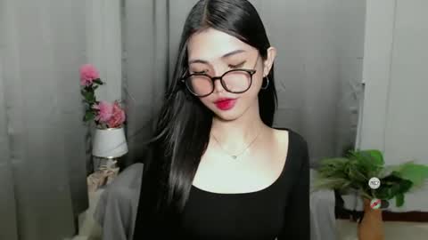 Roxie online show from 4, 2, 2025